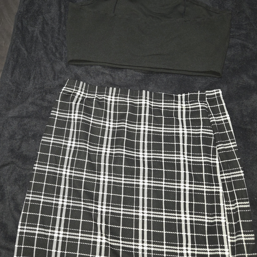 SHEIN Black and White Plaid Skirt Set